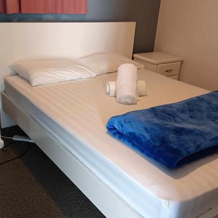 Homestay, Handy City Center Christchurch Dış mekan fotoğraf